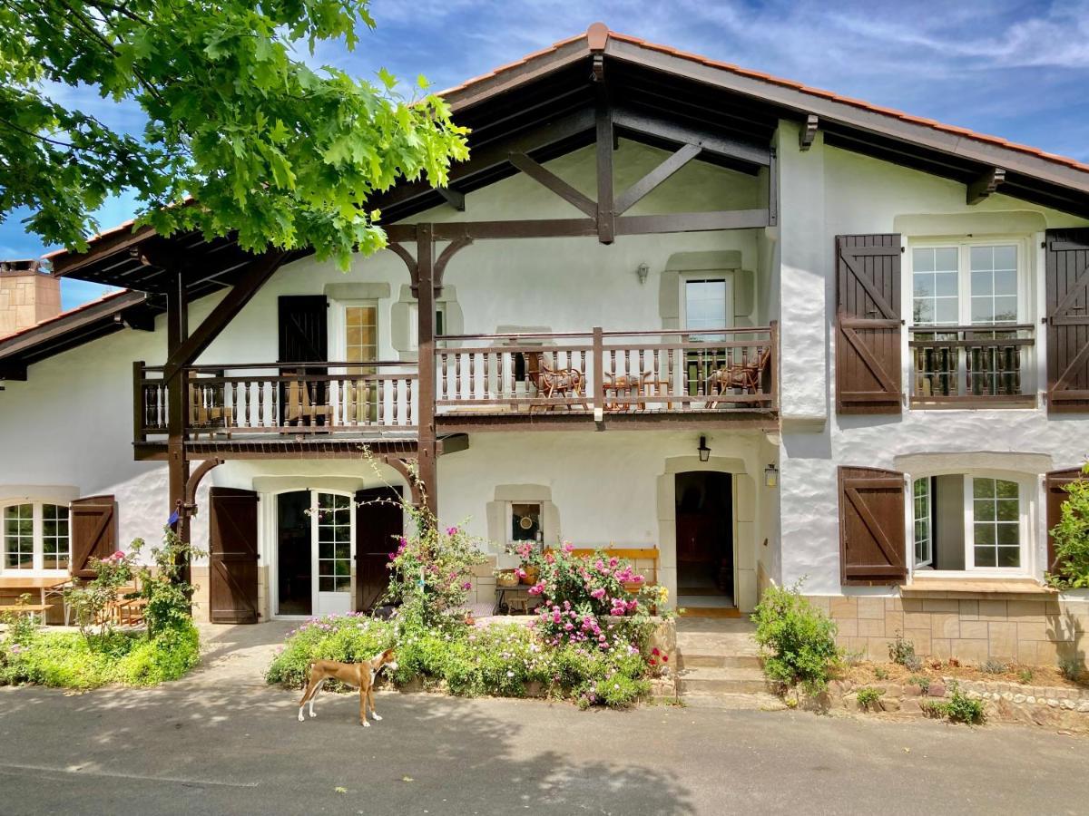 Amama Baita Urrugne Exterior photo